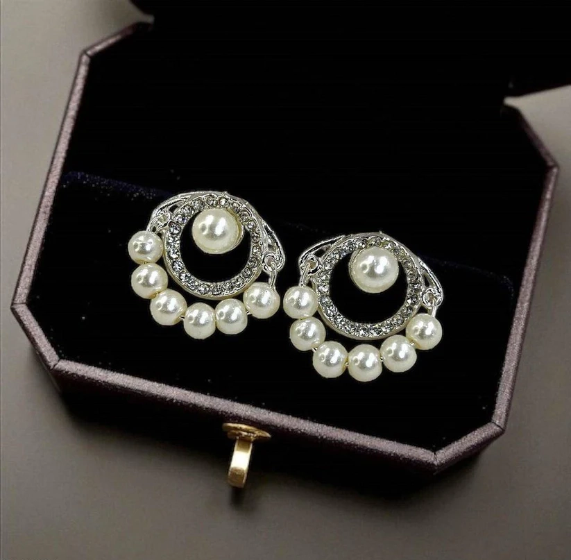 Kaneez Earrings 47